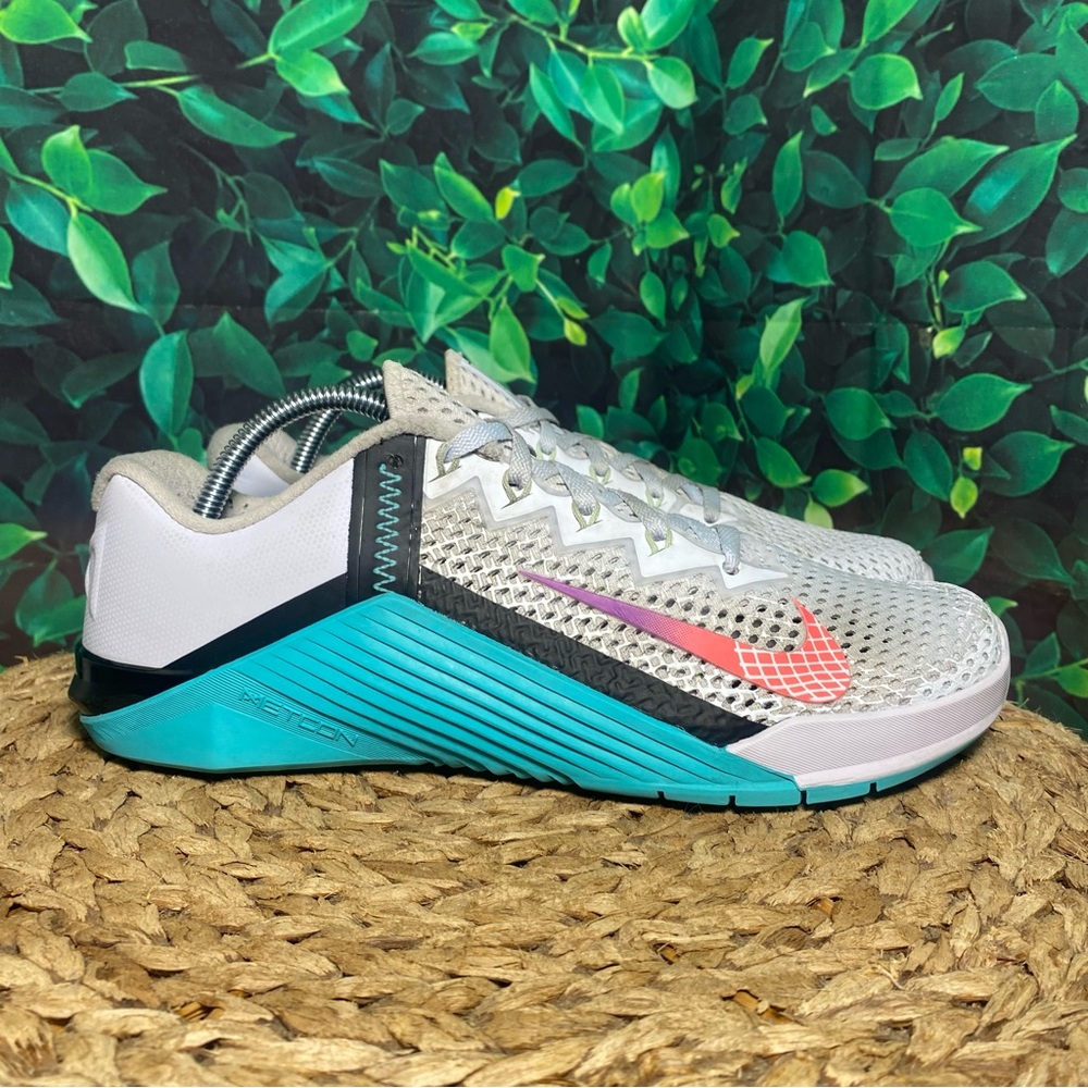 Nike Women's Multicolor Training Shoes